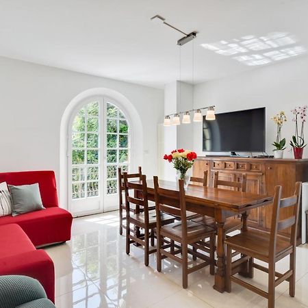 Apartament Sanremo Flat With Private Parking And Netflix Zewnętrze zdjęcie