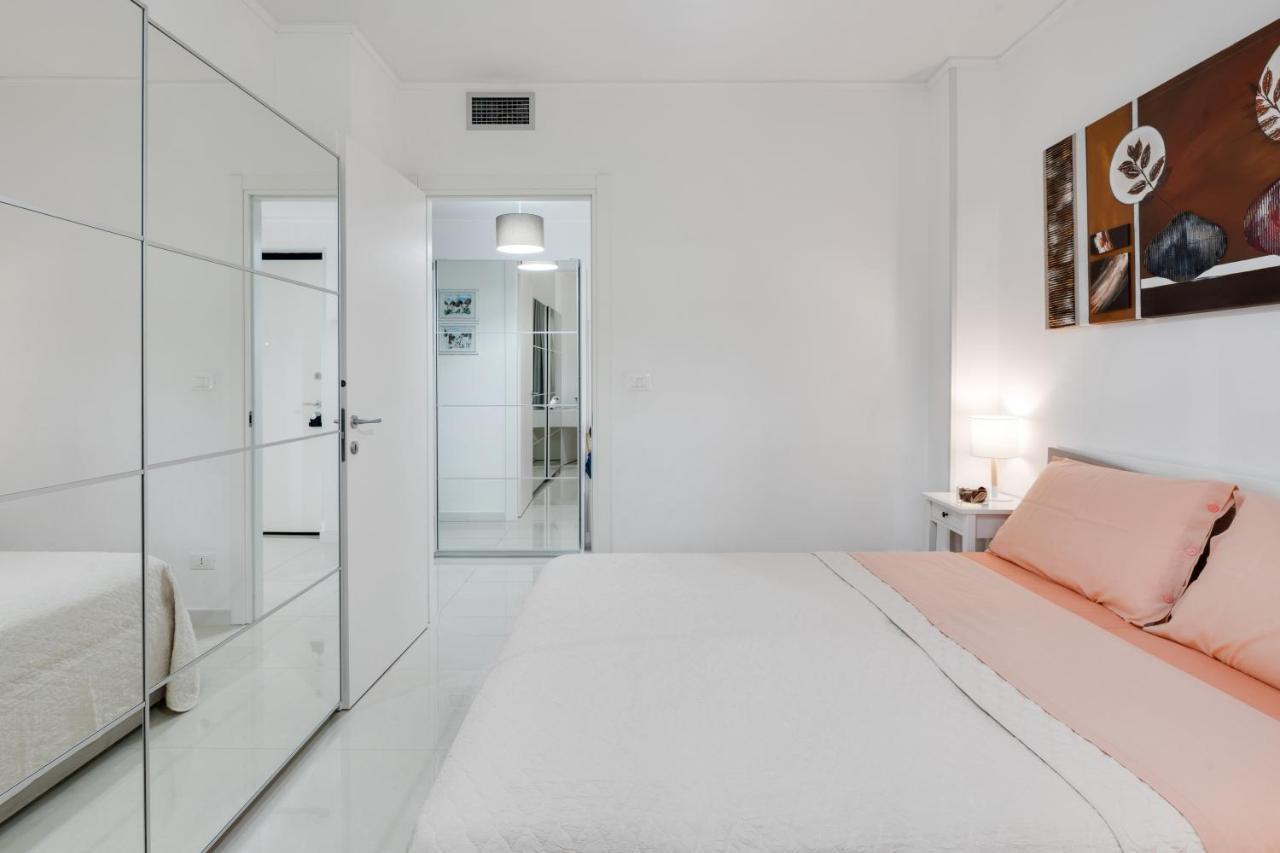 Apartament Sanremo Flat With Private Parking And Netflix Zewnętrze zdjęcie